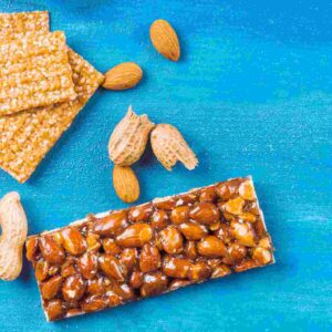 peanut chikki benefits